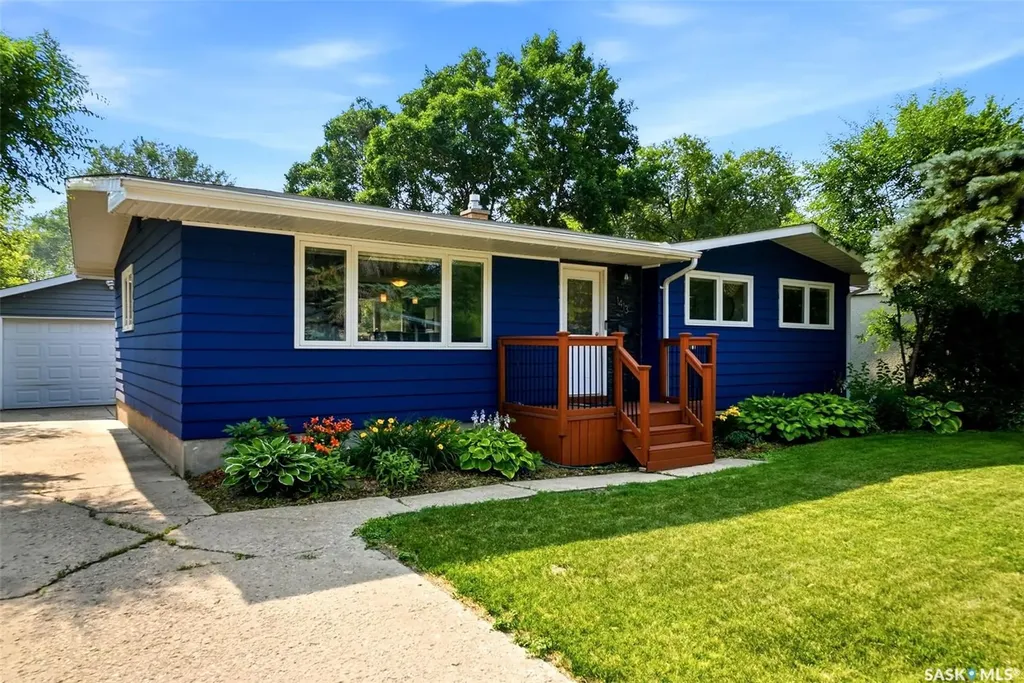 1413 Shannon Road Regina SK S4S 5L4