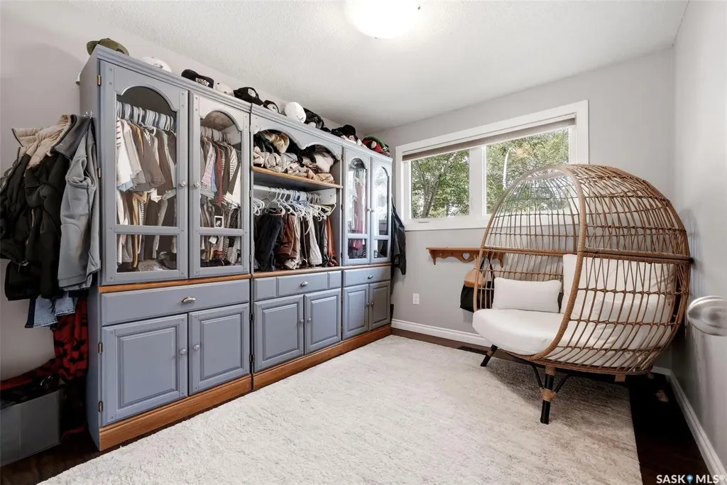 1413 Shannon Road Regina SK S4S 5L4