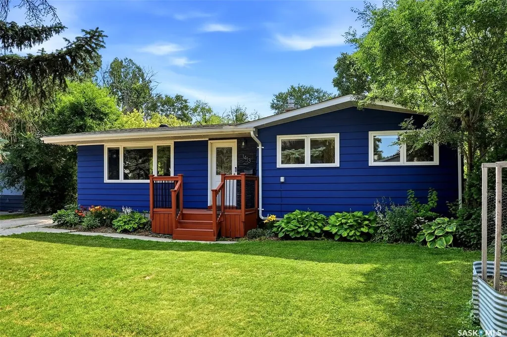 1413 Shannon Road Regina SK S4S 5L4