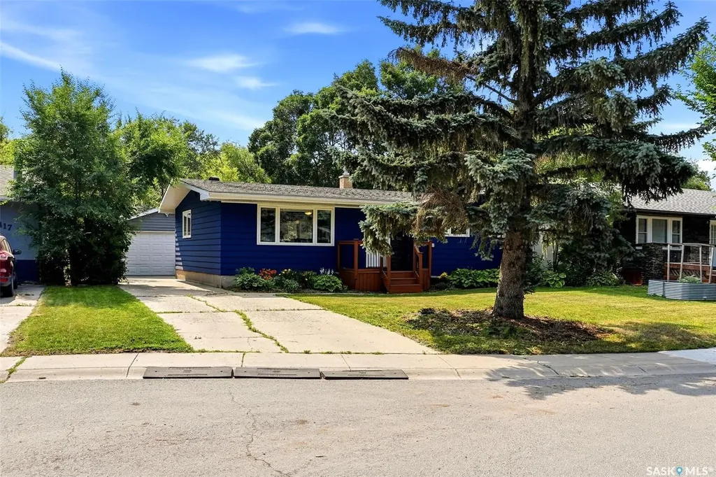 1413 Shannon Road Regina SK S4S 5L4