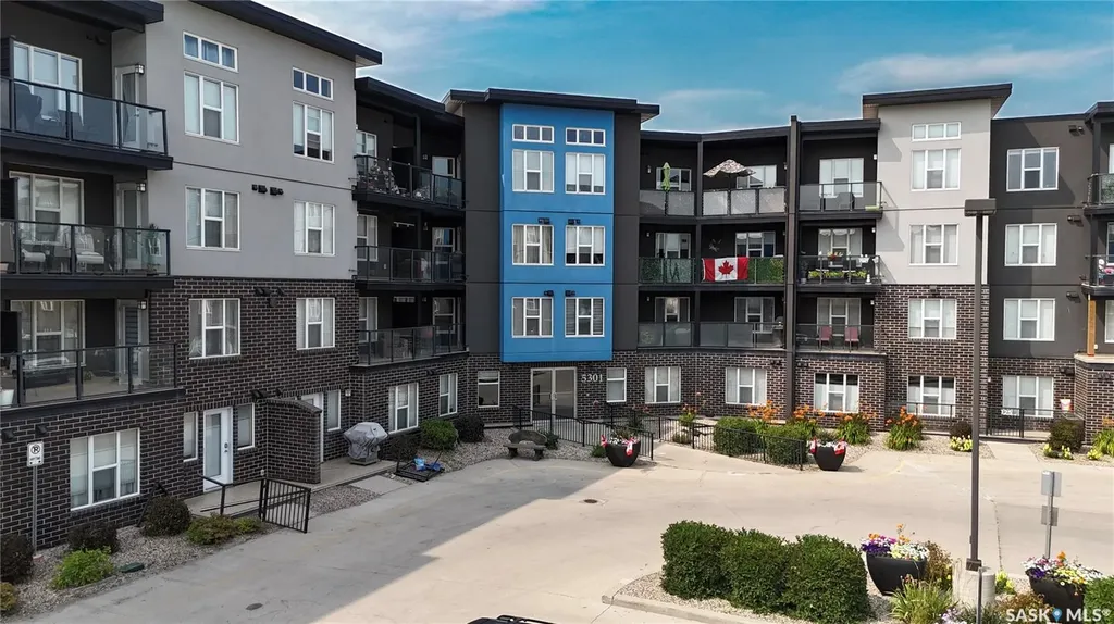 5301 Universal Crescent Regina SK S4W 0L2