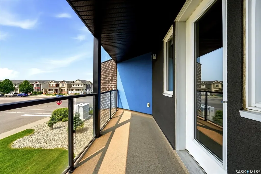 5301 Universal Crescent Regina SK S4W 0L2