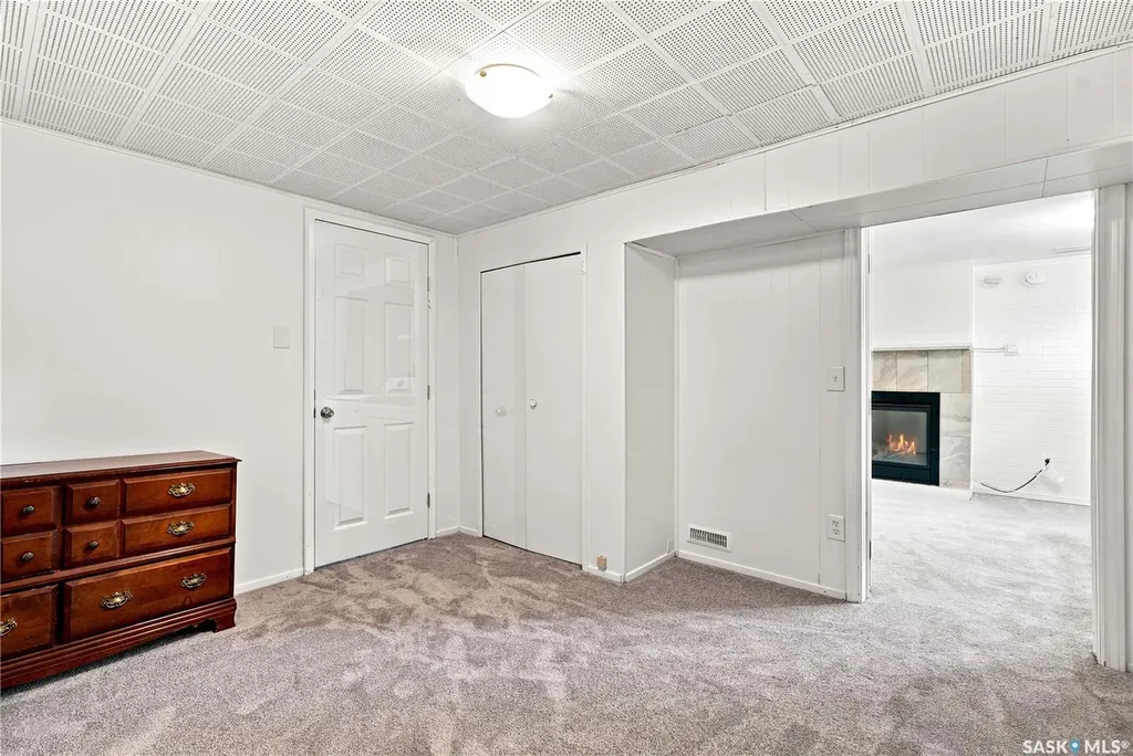 1607 Alexandra Avenue Saskatoon SK S7K 3C4