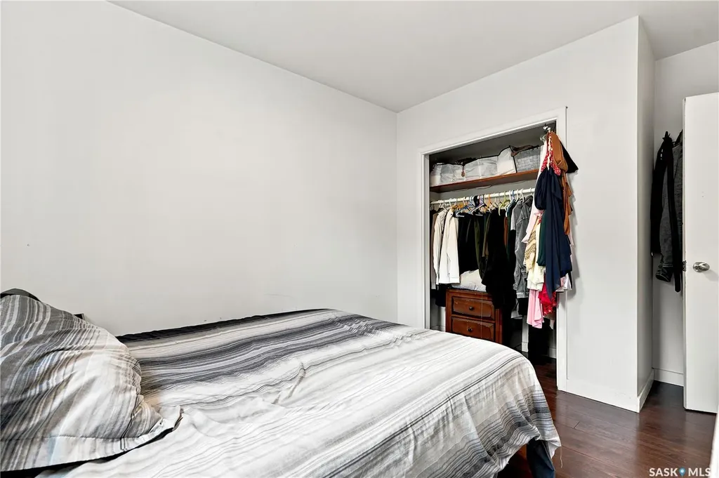 2814-2816 7th Street E Saskatoon SK S7H 1B3