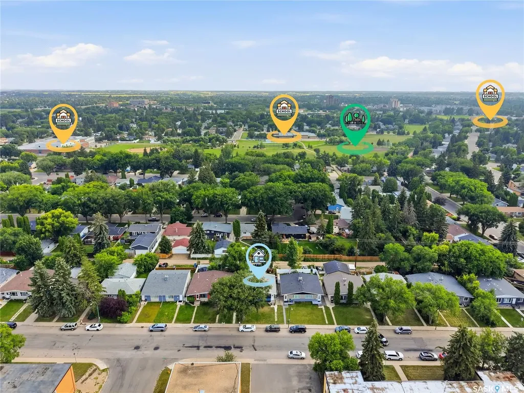 2814-2816 7th Street E Saskatoon SK S7H 1B3