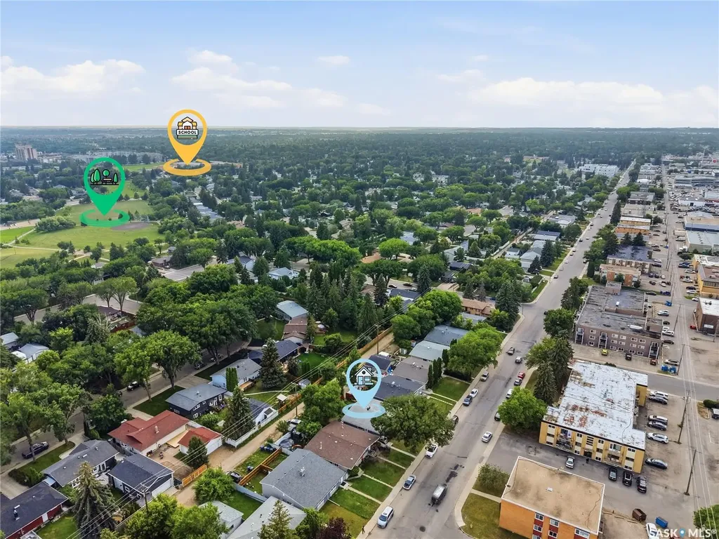 2814-2816 7th Street E Saskatoon SK S7H 1B3