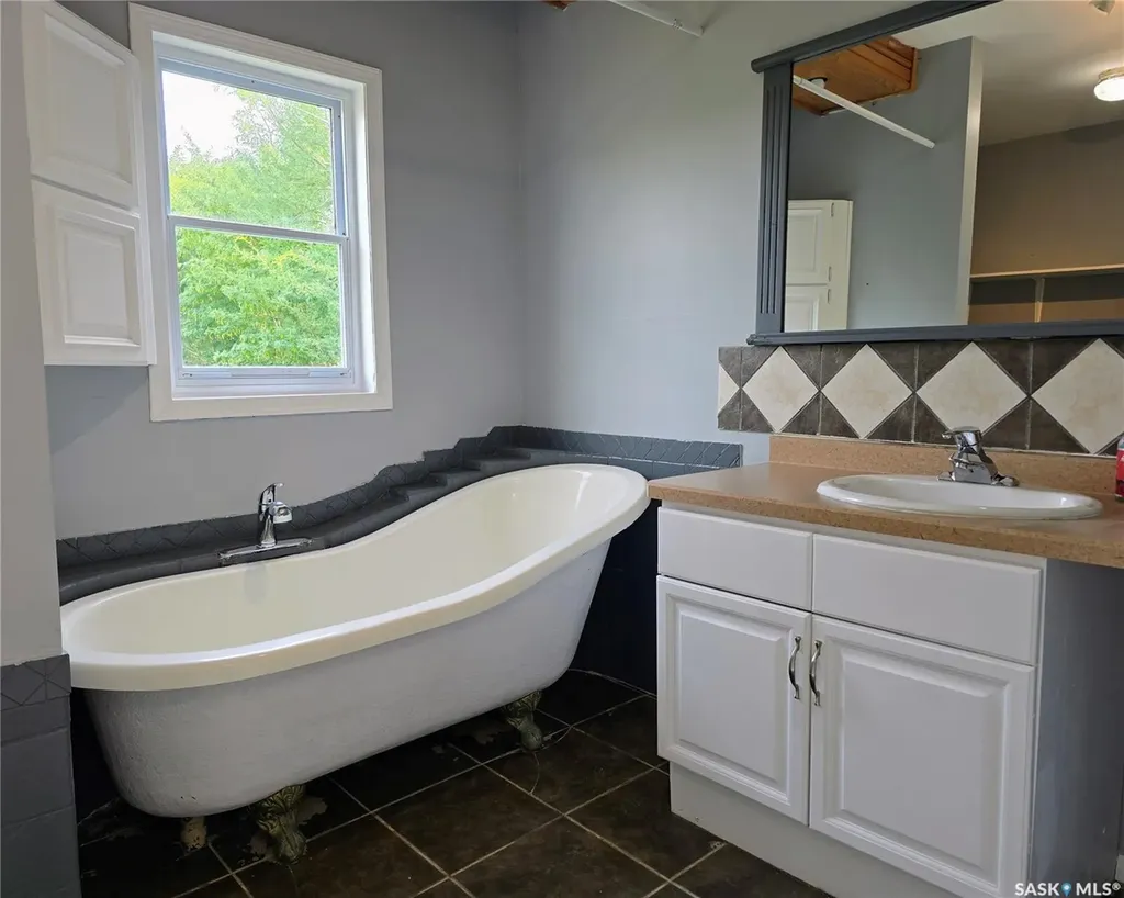 116 2nd Avenue Meacham SK S0K 2V0