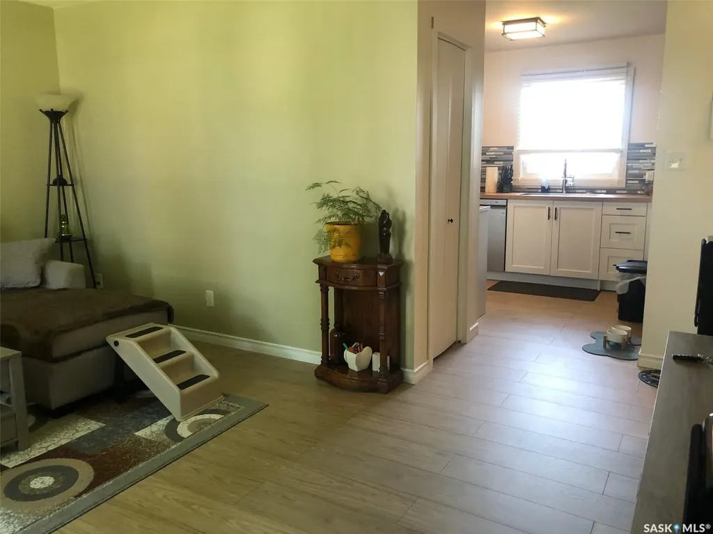 244 Northern Avenue Canora SK S0A 0L0