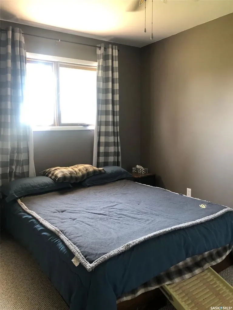244 Northern Avenue Canora SK S0A 0L0