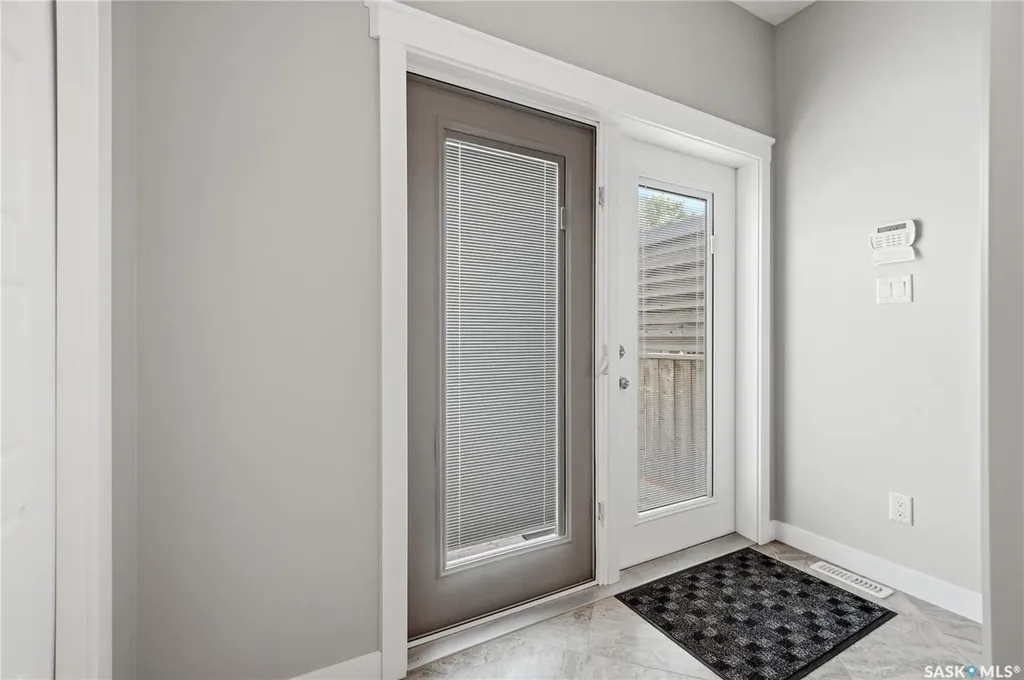 2871 Garnet Street Regina SK S4S 1X1