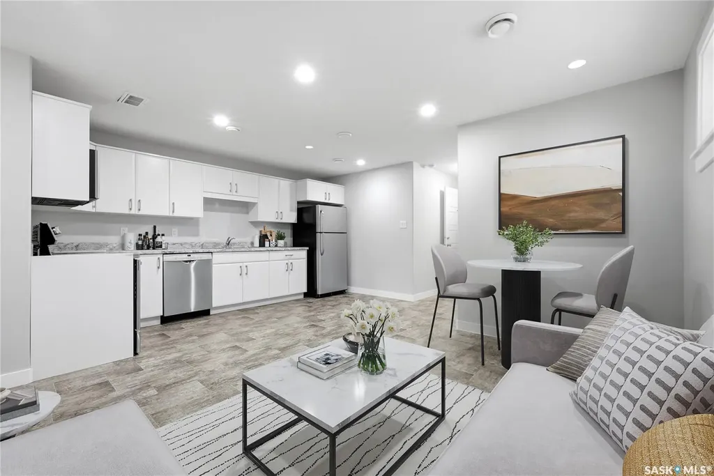 2871 Garnet Street Regina SK S4S 1X1