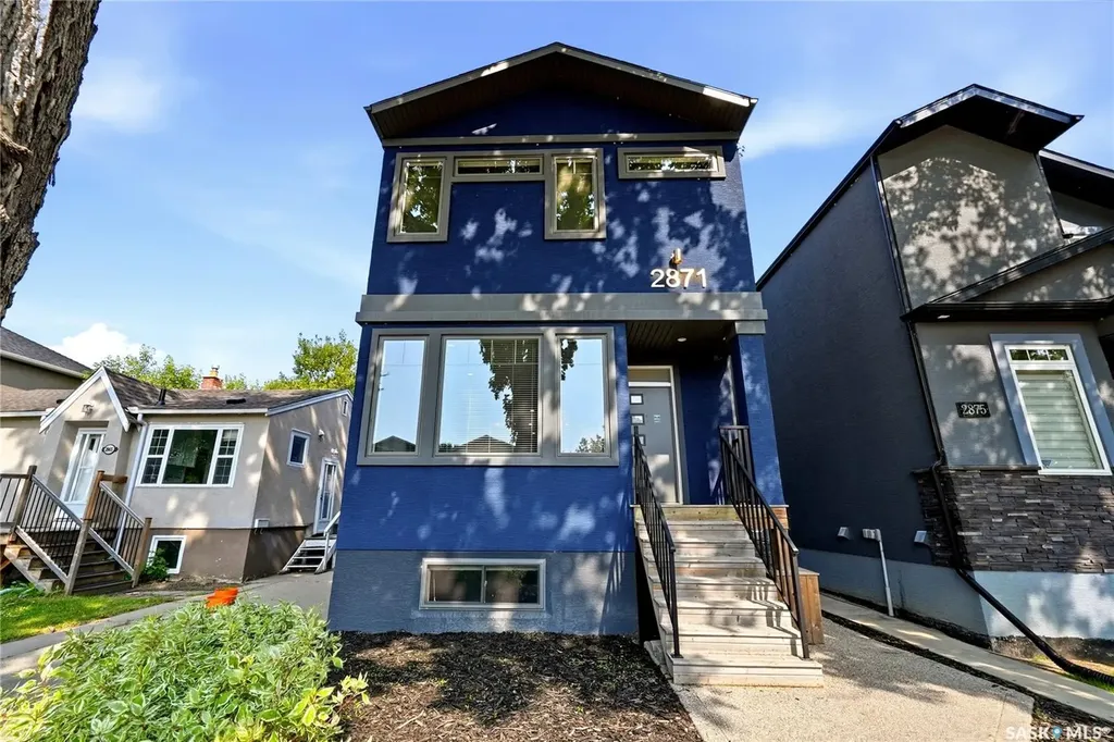2871 Garnet Street Regina SK S4S 1X1