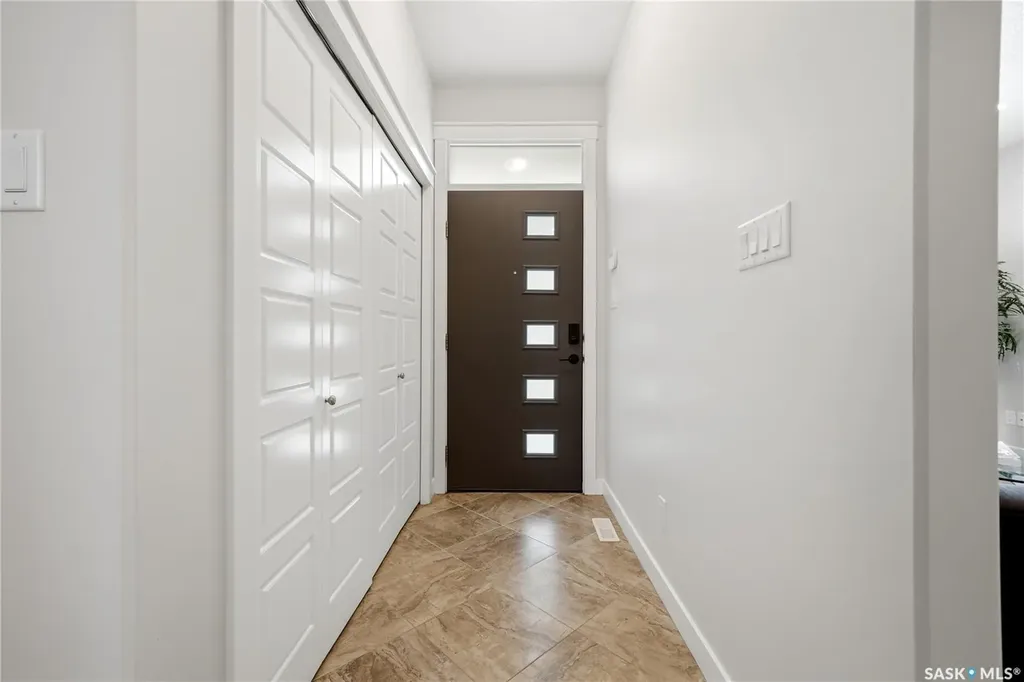 2871 Garnet Street Regina SK S4S 1X1