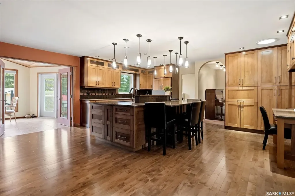 19 Ridgedale Bay White City SK S4L 5B1