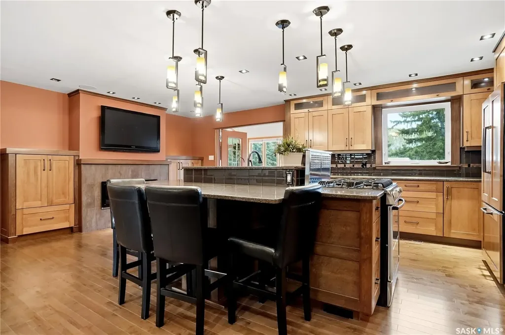 19 Ridgedale Bay White City SK S4L 5B1
