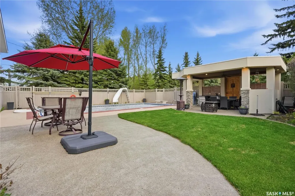 19 Ridgedale Bay White City SK S4L 5B1