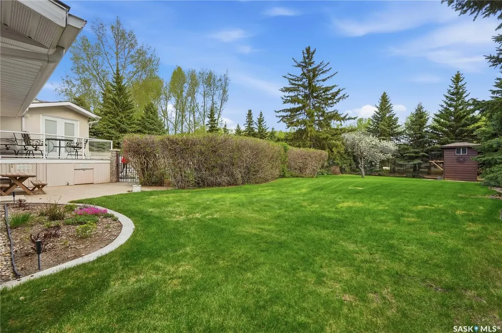 19 Ridgedale Bay White City SK S4L 5B1