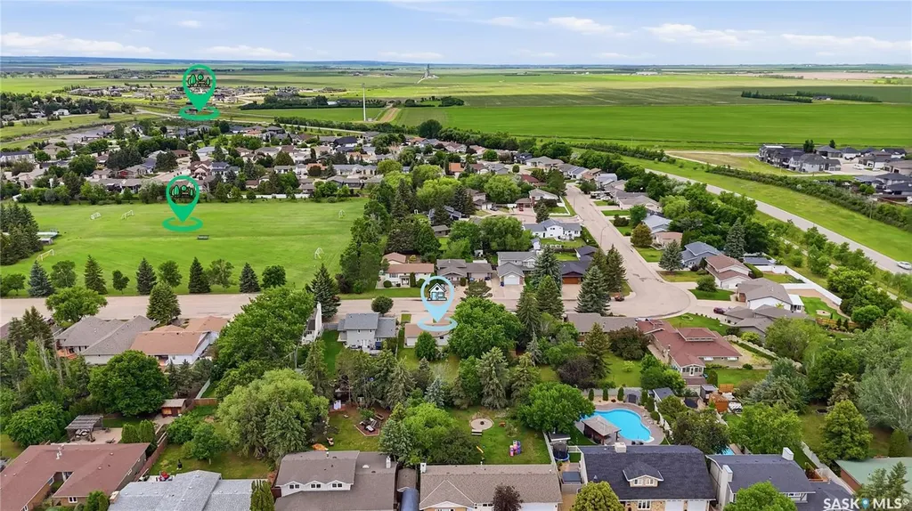 1625 Admiral Crescent Moose Jaw SK S6H 7N8