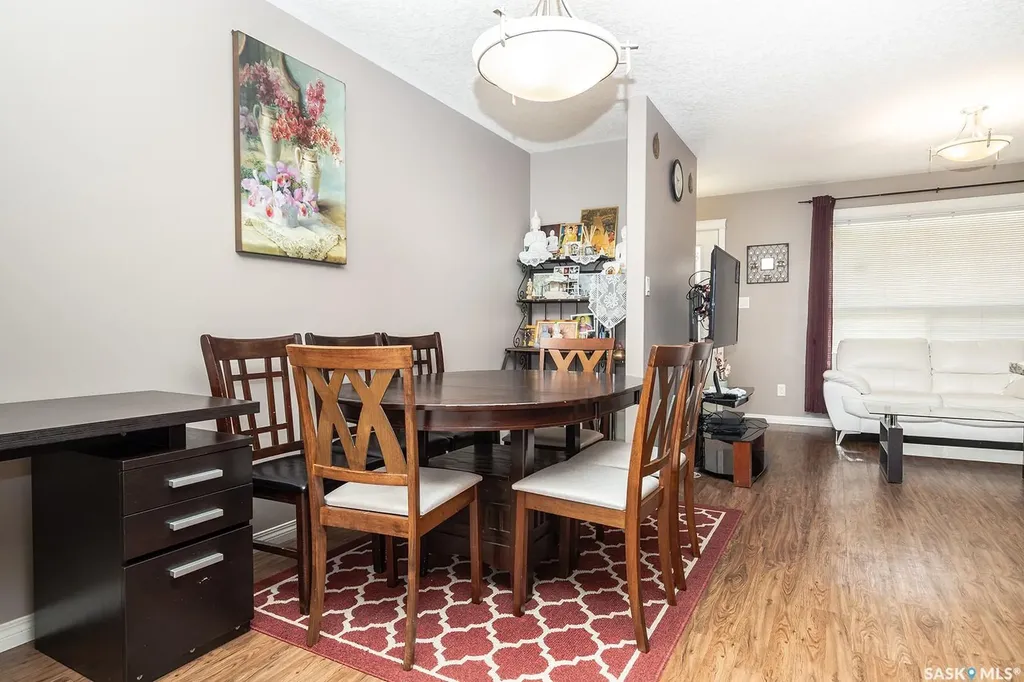 125 Willis Crescent Saskatoon SK S7T 0T1