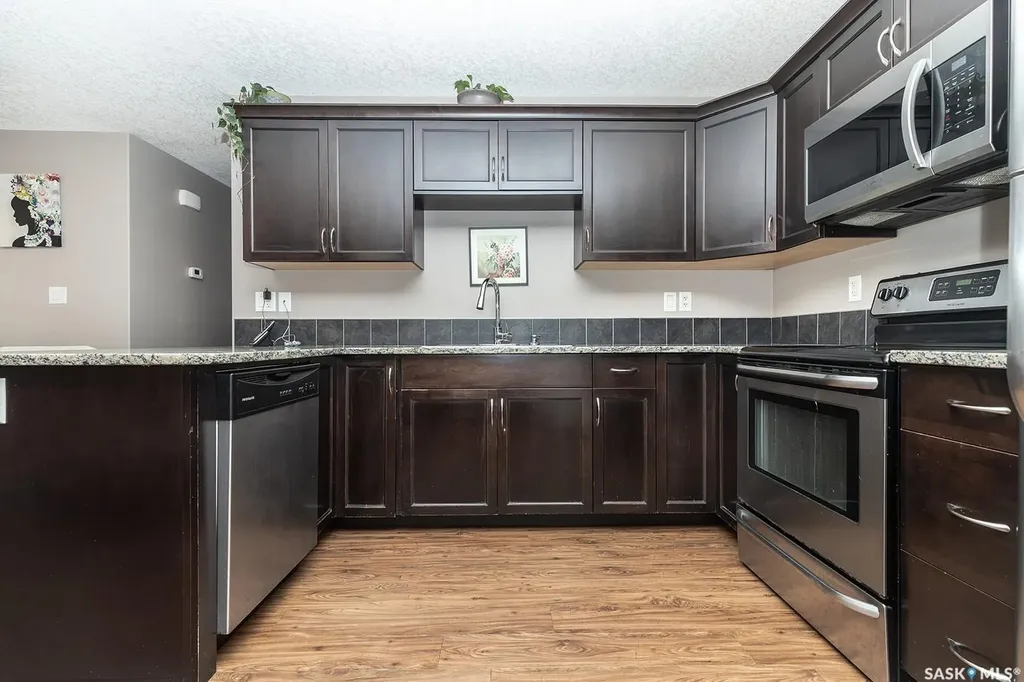 125 Willis Crescent Saskatoon SK S7T 0T1