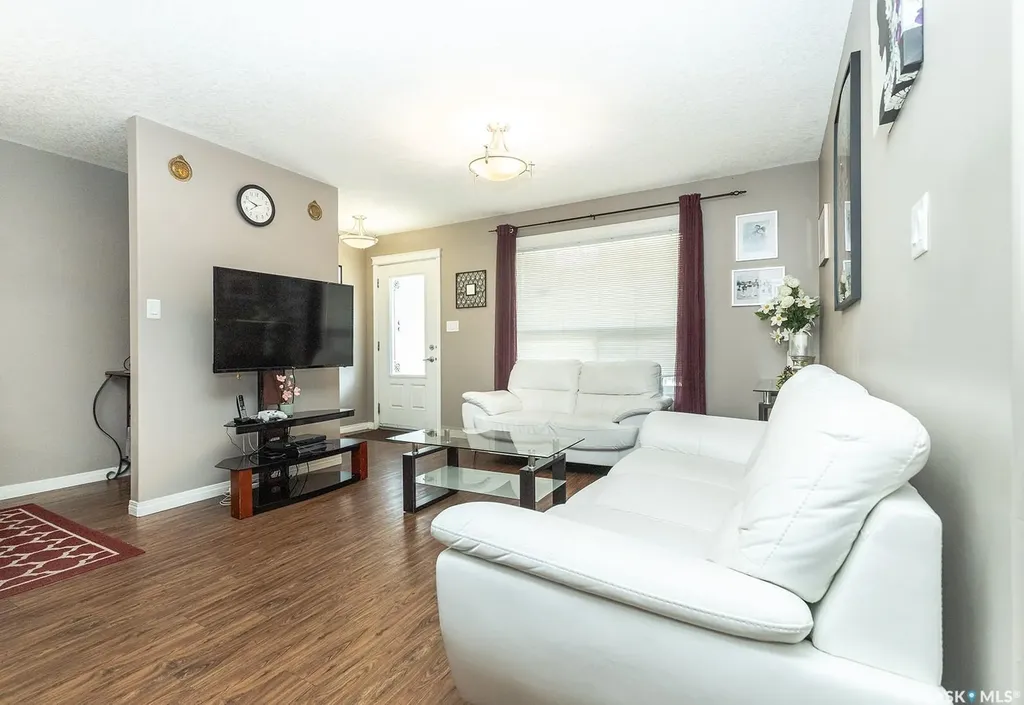 125 Willis Crescent Saskatoon SK S7T 0T1