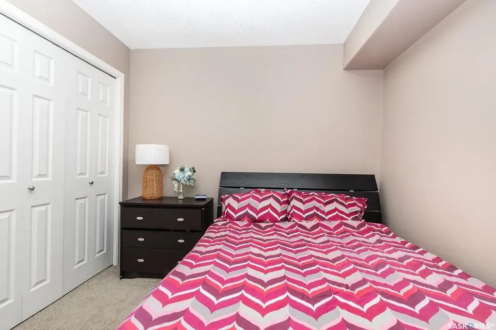 125 Willis Crescent Saskatoon SK S7T 0T1