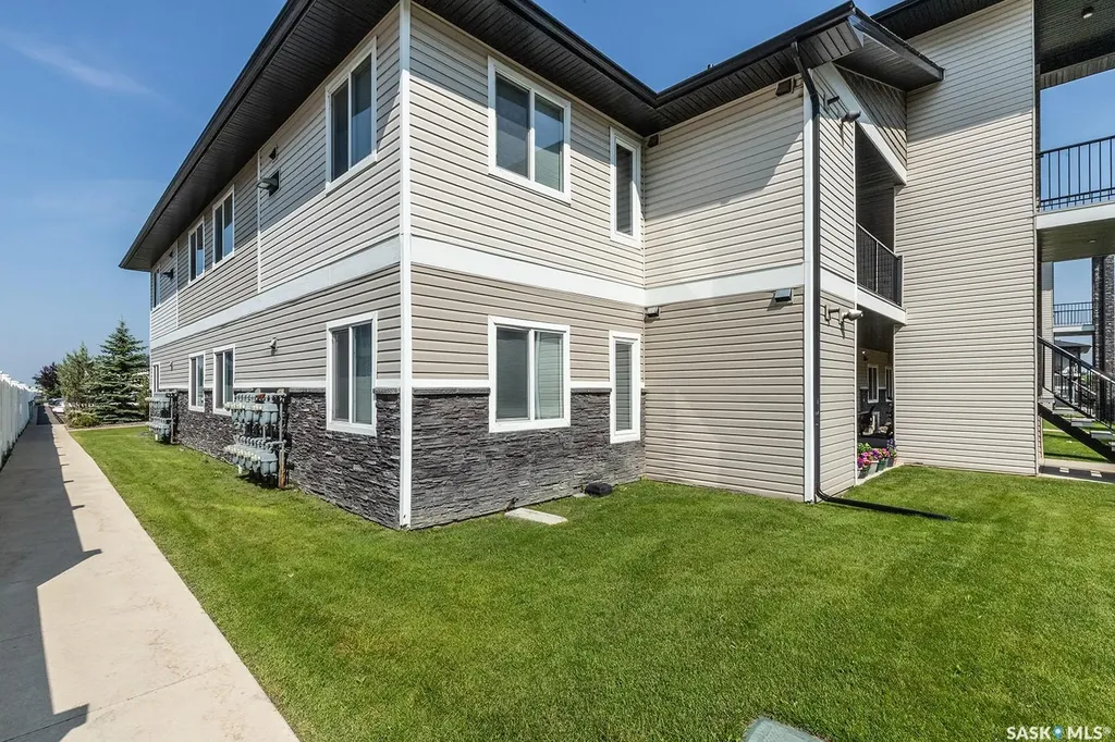 125 Willis Crescent Saskatoon SK S7T 0T1