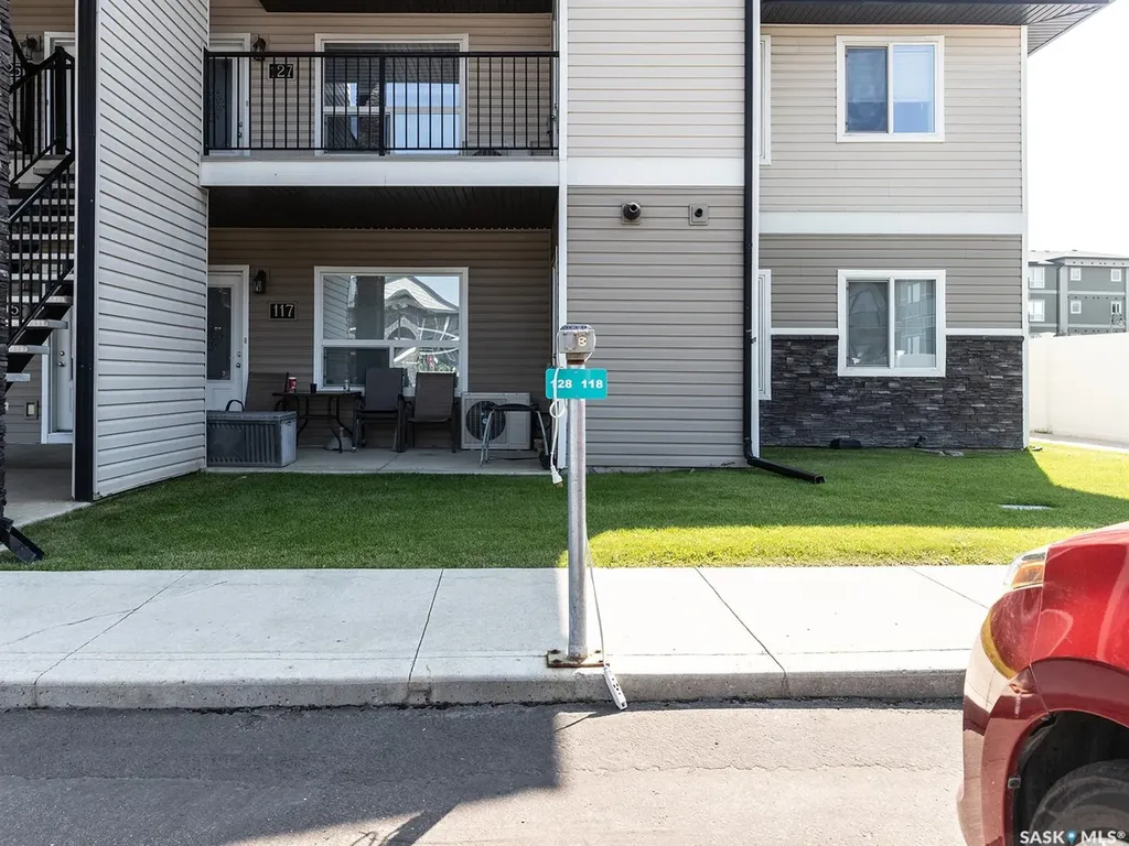 125 Willis Crescent Saskatoon SK S7T 0T1