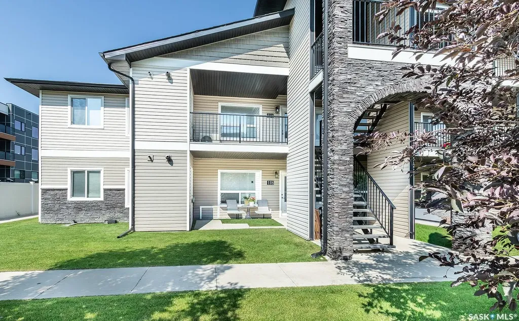 125 Willis Crescent Saskatoon SK S7T 0T1