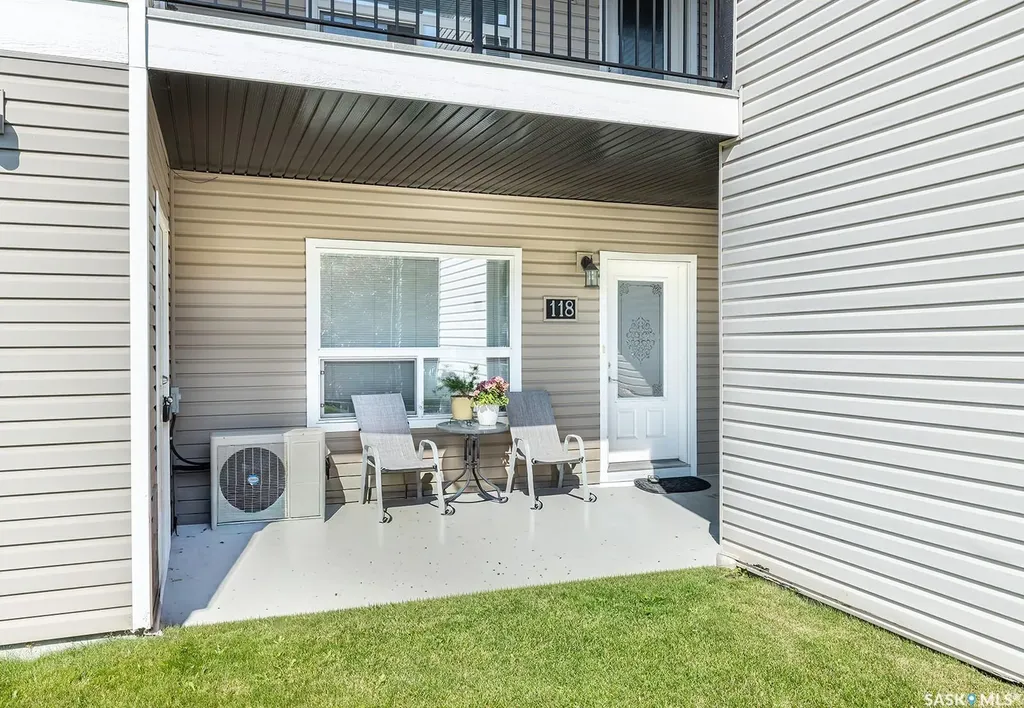 125 Willis Crescent Saskatoon SK S7T 0T1