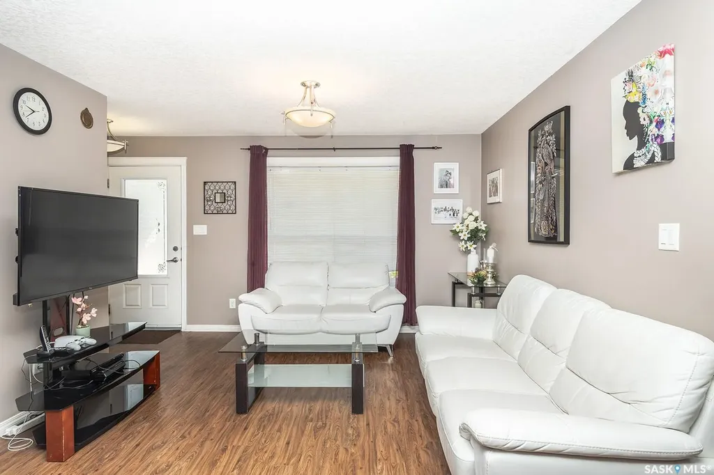 125 Willis Crescent Saskatoon SK S7T 0T1