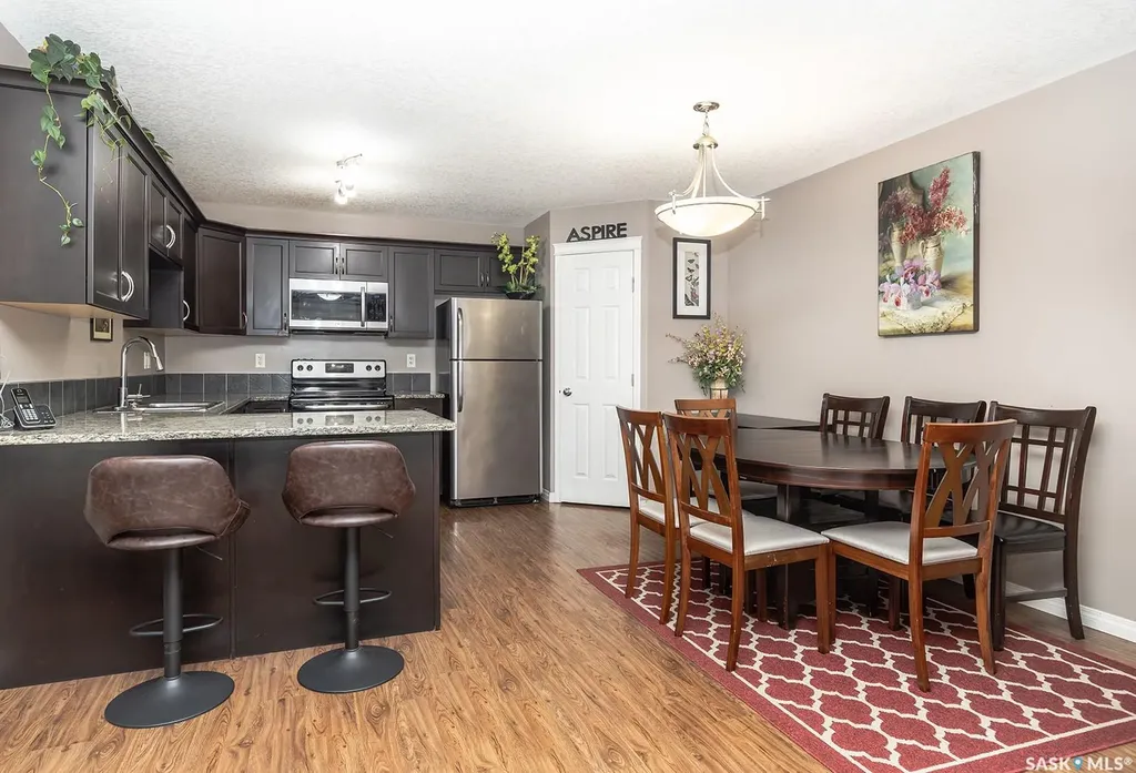 125 Willis Crescent Saskatoon SK S7T 0T1