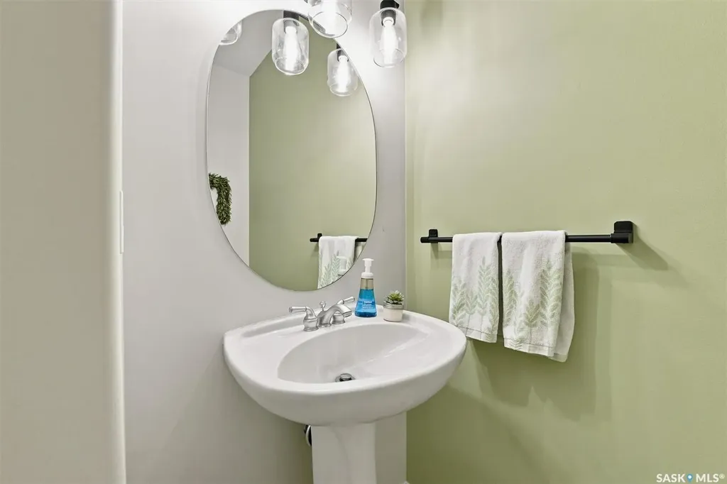 655 Kenderdine Road Saskatoon SK S7N 4W9