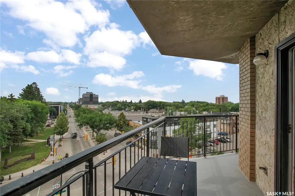 611 University Drive Saskatoon SK S7N 3Z1