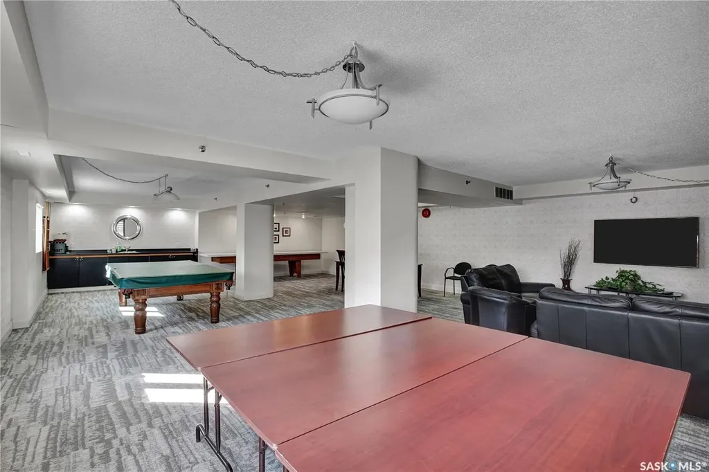 611 University Drive Saskatoon SK S7N 3Z1