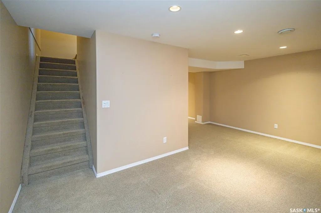 203 Herold Terrace Saskatoon SK S7V 1H8