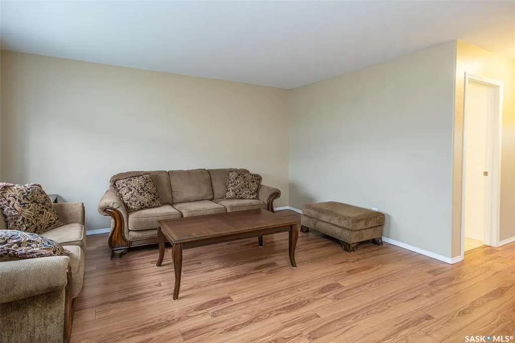 203 Herold Terrace Saskatoon SK S7V 1H8