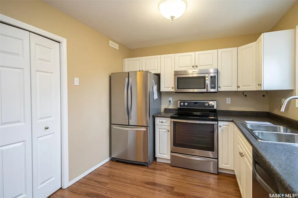 203 Herold Terrace Saskatoon SK S7V 1H8