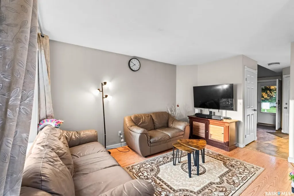 215 Pinehouse Drive Saskatoon SK S7K 6N9