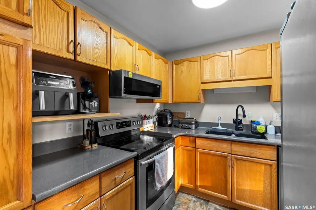 215 Pinehouse Drive Saskatoon SK S7K 6N9