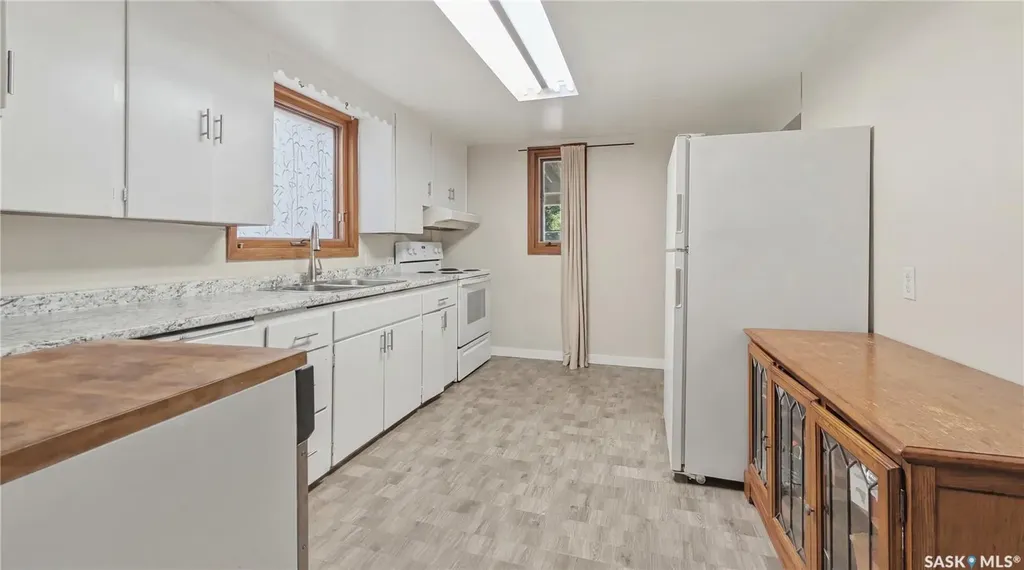 202 2nd Avenue E Rosetown SK S0L 2V0