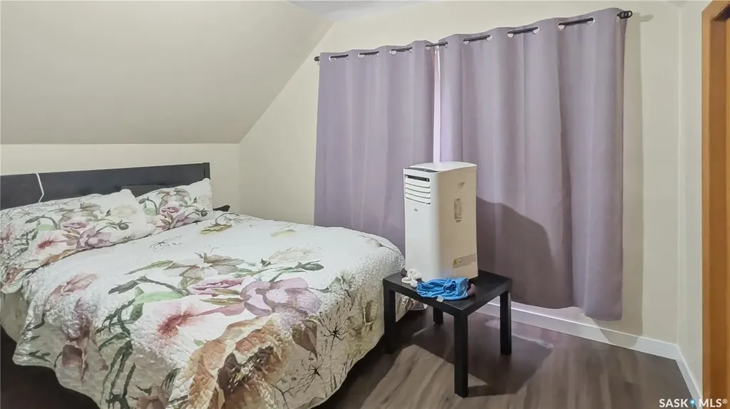 202 2nd Avenue E Rosetown SK S0L 2V0