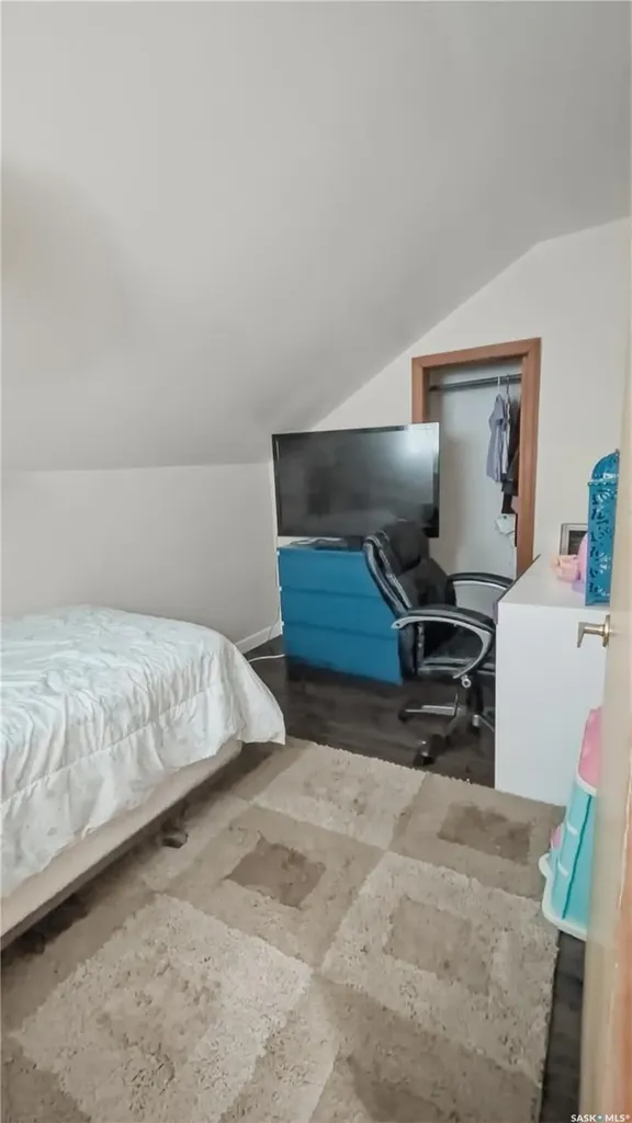 202 2nd Avenue E Rosetown SK S0L 2V0
