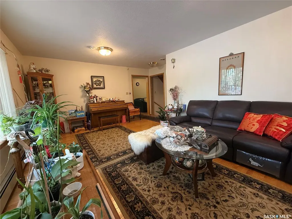400 Grand Avenue Indian Head SK S0G 2K0