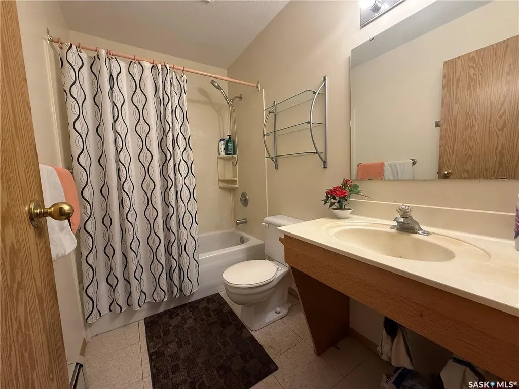 400 Grand Avenue Indian Head SK S0G 2K0