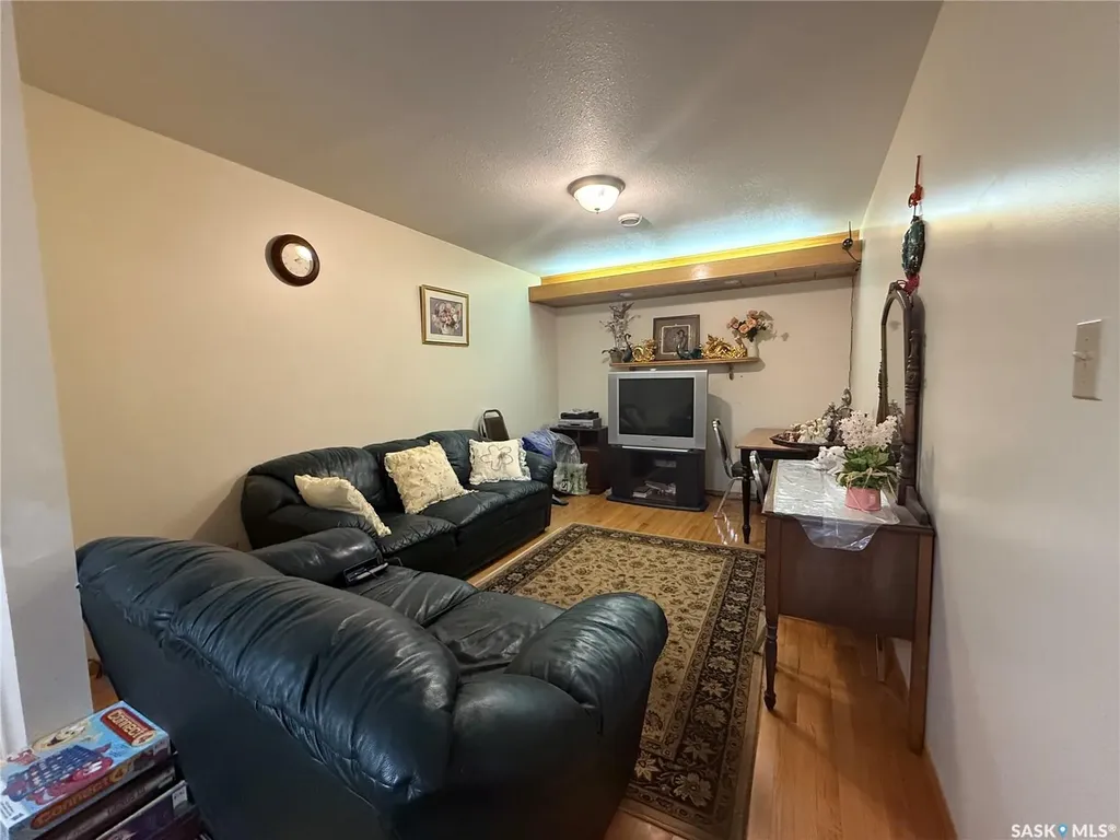 400 Grand Avenue Indian Head SK S0G 2K0
