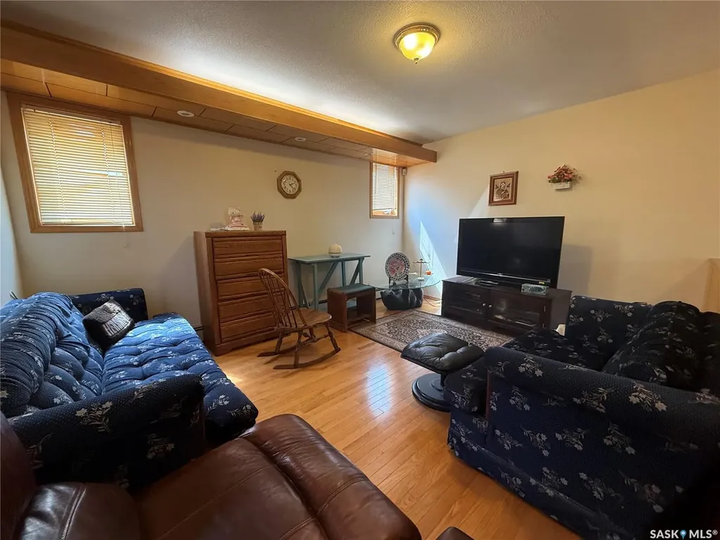 400 Grand Avenue Indian Head SK S0G 2K0