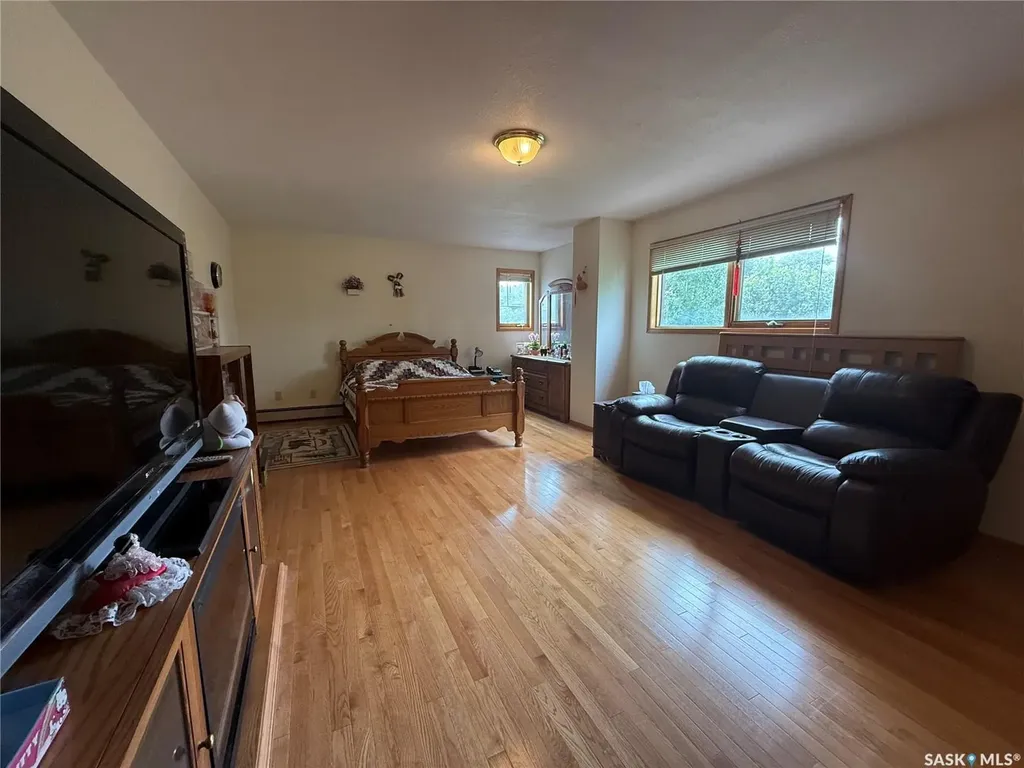 400 Grand Avenue Indian Head SK S0G 2K0