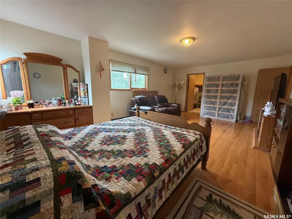 400 Grand Avenue Indian Head SK S0G 2K0