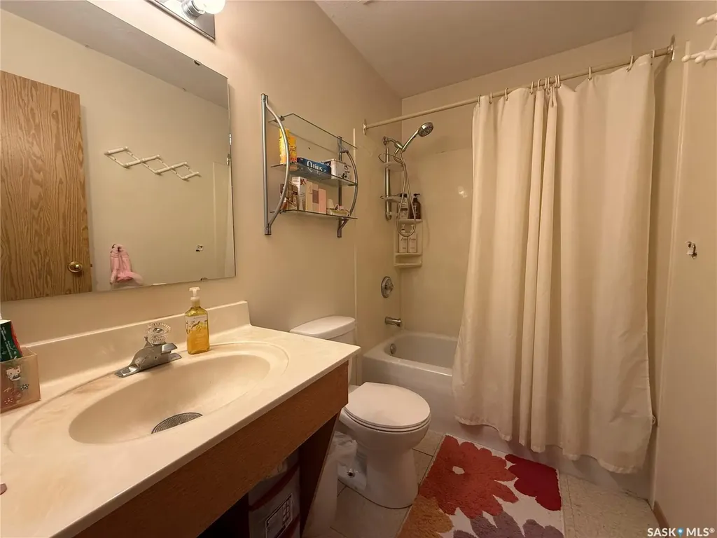 400 Grand Avenue Indian Head SK S0G 2K0